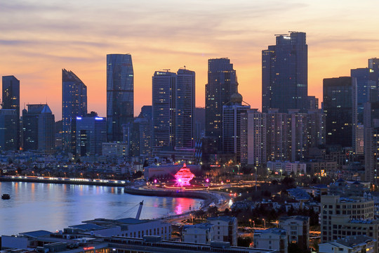 青岛浮山湾城市建筑风光夜景