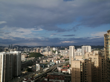 贵阳城市夕阳天空摄影图