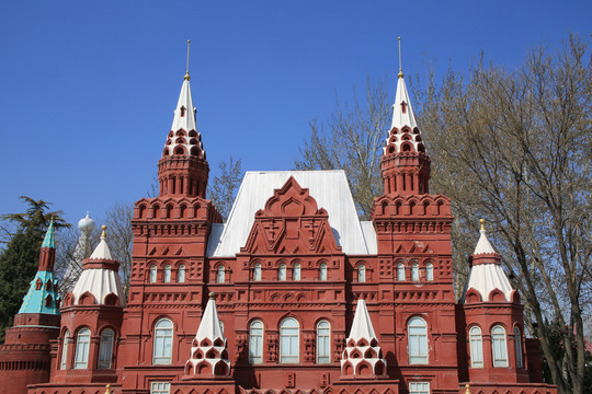 俄罗斯尖顶教堂建筑