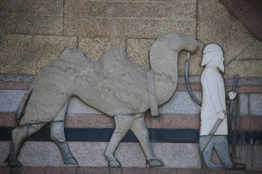 阿拉伯商人牵骆驼雕像