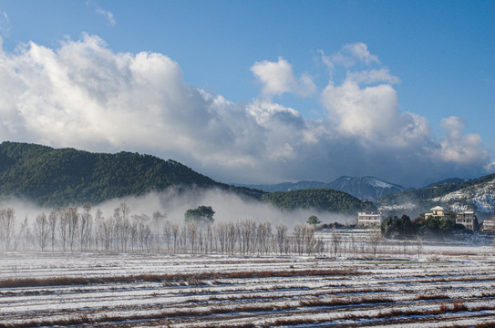 念湖雪景