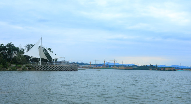 湖边风景