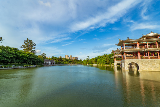 南宁狮山公园竹影桥风雨桥