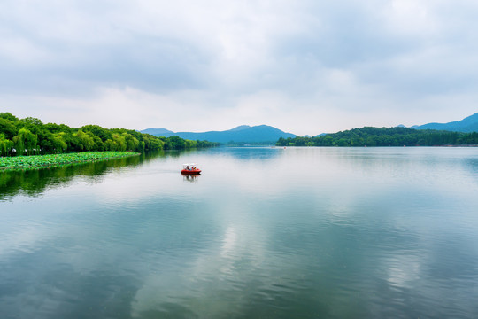 杭州西湖夏天