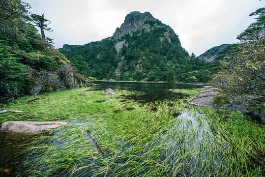 螺髻山风光