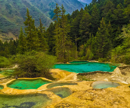 黄龙钙化池