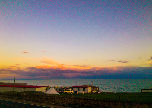 青海湖夕阳