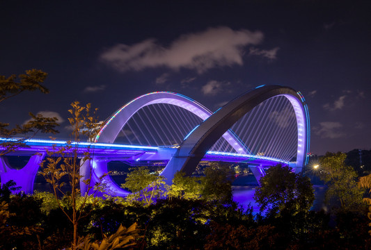 南宁大桥夜景