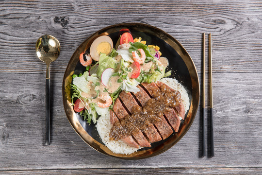 商务套餐牛排饭