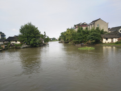 雨季水乡