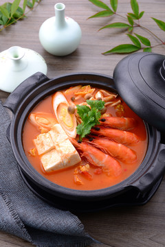 日式泡菜海鲜锅
