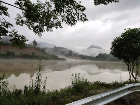 水墨山水