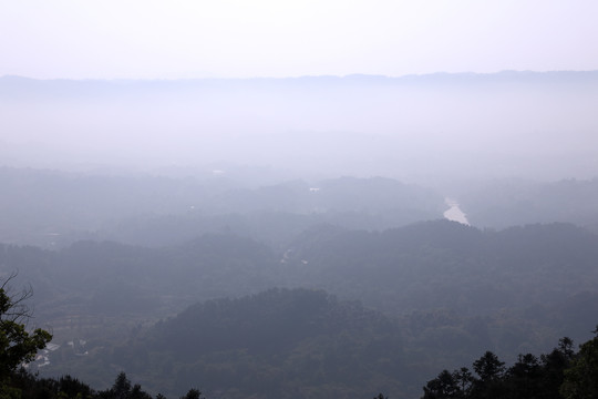 水墨山景