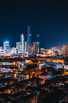 大连都市高楼夜景亮化