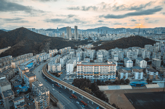 大连都市交通城市风光