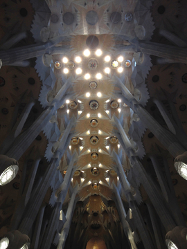 巴塞罗那圣家堂穹顶