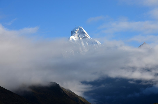 四姑娘山