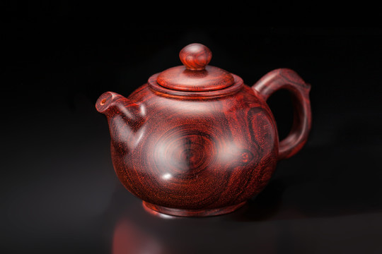 红木茶壶