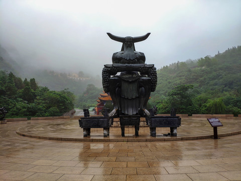 神农氏雕像