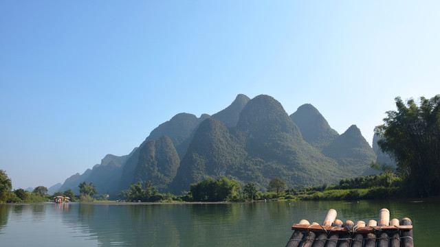 遇龙河竹筏漂流