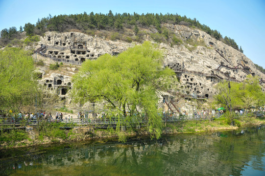 龙门石窟风景