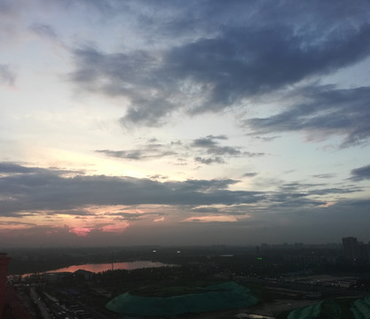 晚霞的天空