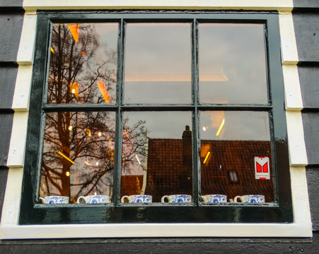 荷兰乡村木窗