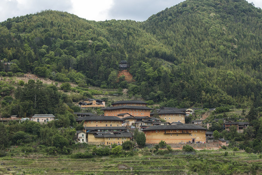 田螺坑土楼群