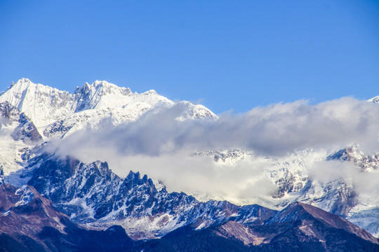 梅里十三峰