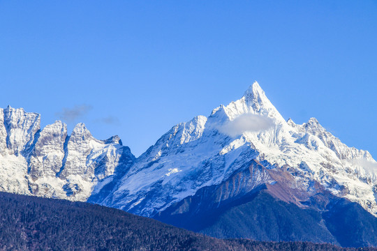 梅里雪山