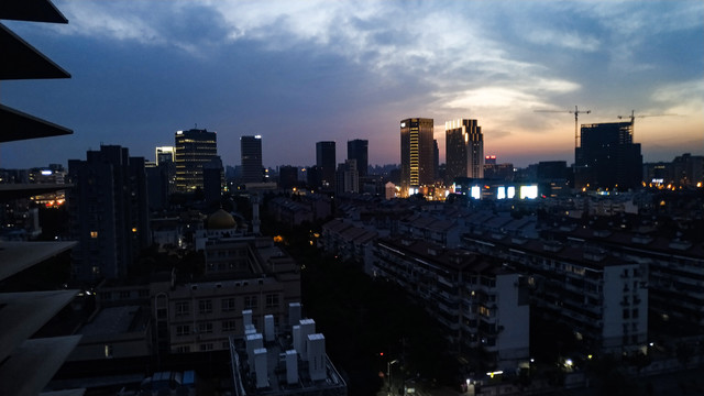 夜晚城市