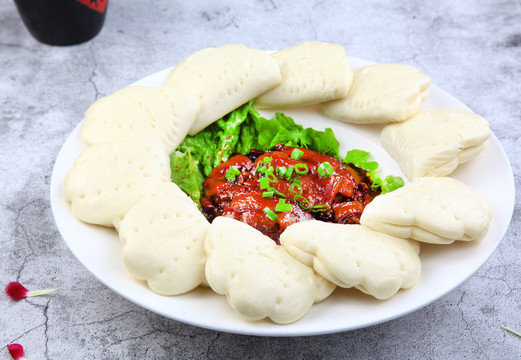 梅菜扣肉荷葉餅