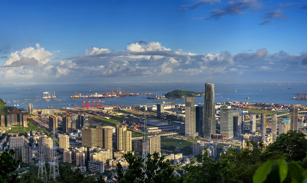 深圳前海自贸城妈湾港孖洲岛修船