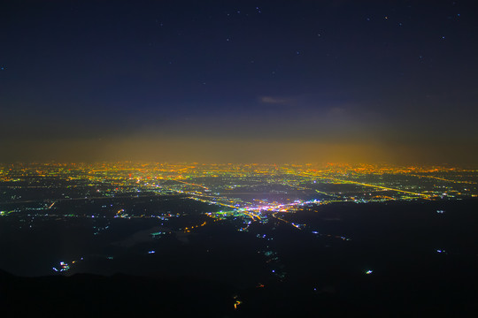 城市夜空