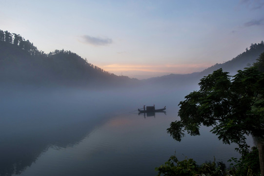 湖南小东江