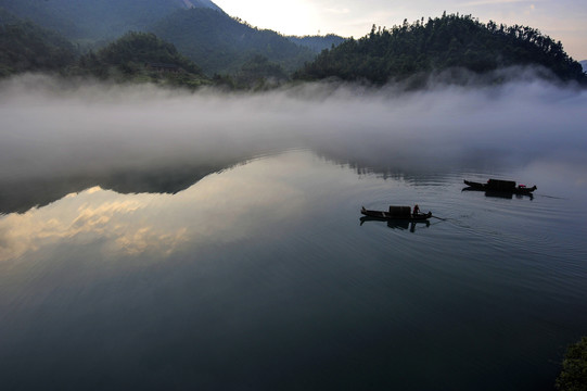 湖南小东江