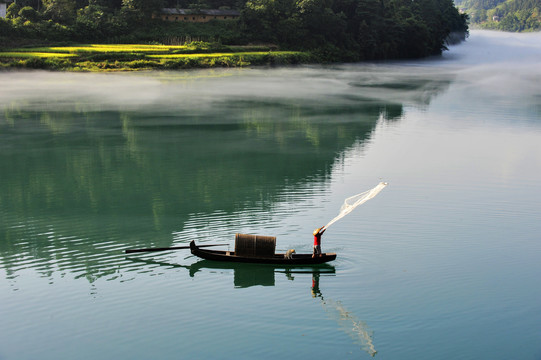 湖南小东江