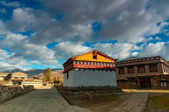川西藏寨