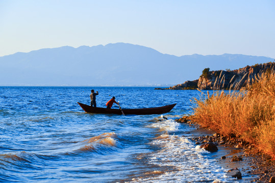 洱海泛舟