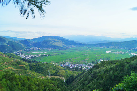 云南乡村白雾村