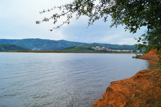 高山平湖念湖