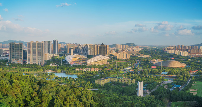 俯瞰中国江苏江阴城市风光全景