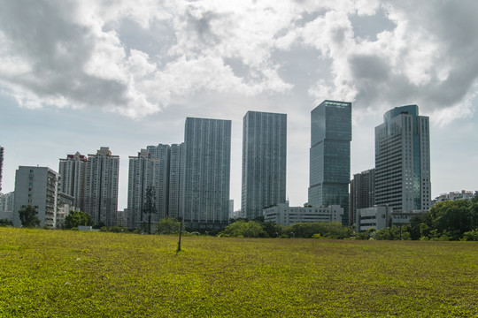 深圳皇岗公园外的建筑