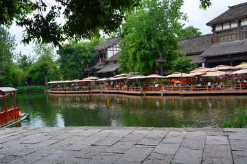 黄龙溪湖畔风景