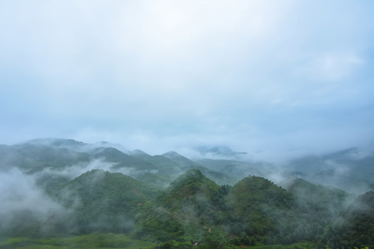 南丹山雾海风光