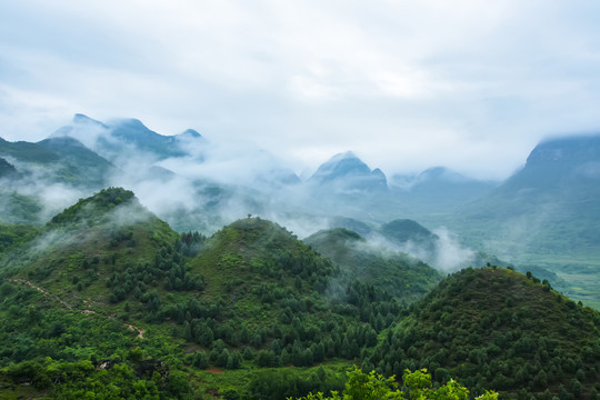 南丹山雾海风光