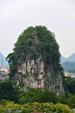 独秀峰