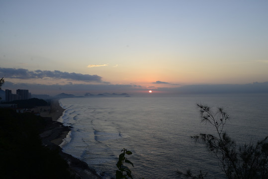 广东阳江海陵岛十里银滩日出