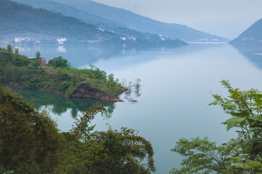 宜宾金沙江向家坝库区山水风光