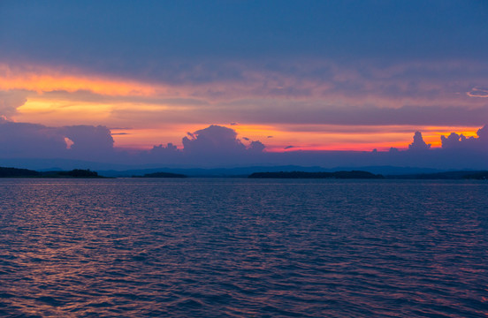 夕阳晚霞